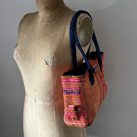 Kilim Moroccan Boho Aztec woven carpet rug bag - Picture 4 of 14